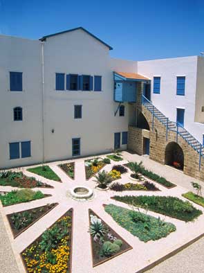 החצר בבית עבדאללה פאשא