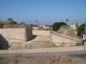 בורג' מחמט והחפיר הצפוני